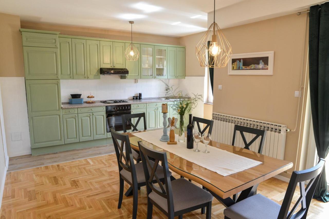 Apartman Maja ซาดาร์ ภายนอก รูปภาพ