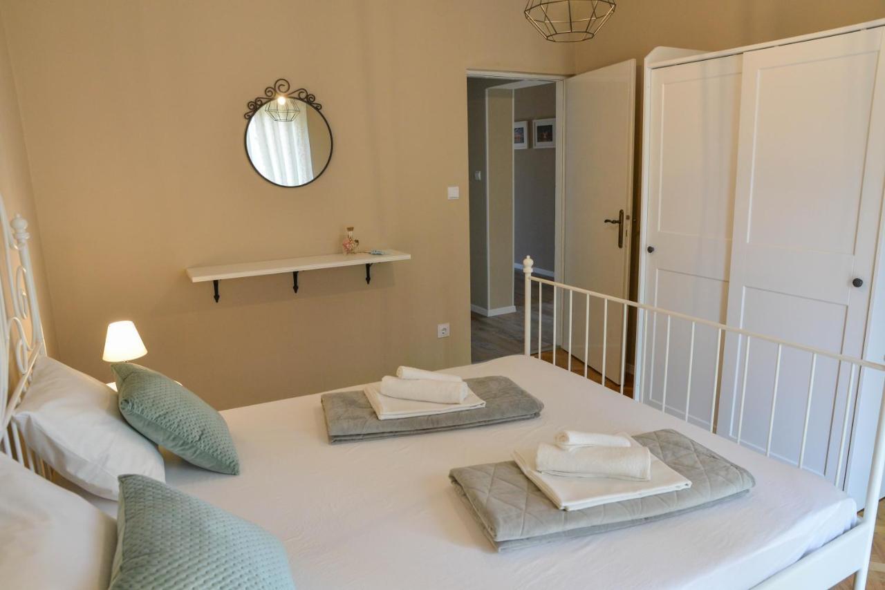 Apartman Maja ซาดาร์ ภายนอก รูปภาพ
