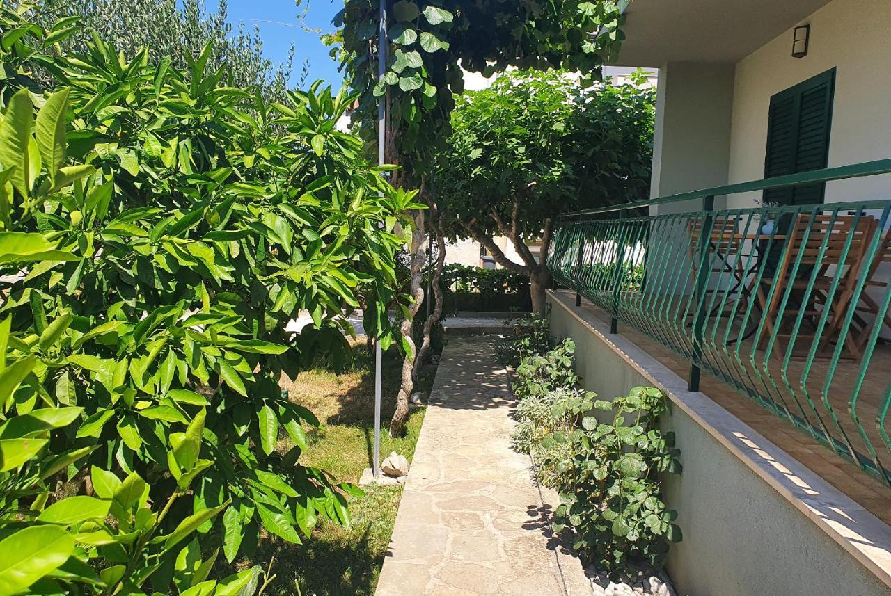 Apartman Maja ซาดาร์ ภายนอก รูปภาพ